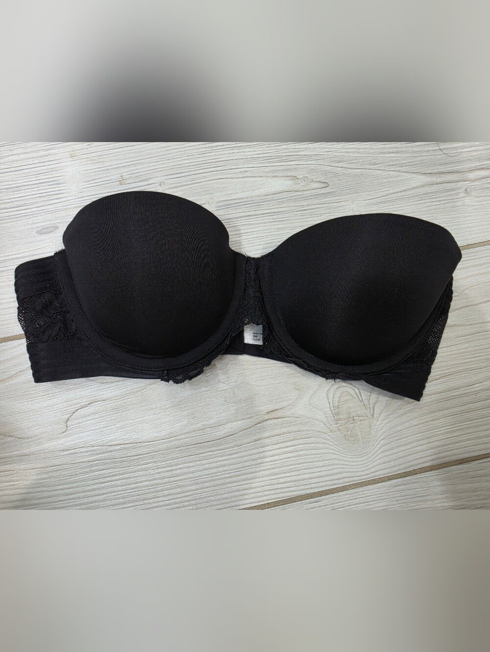 Maidenform Black Strapless Bandeau Bra NWOT